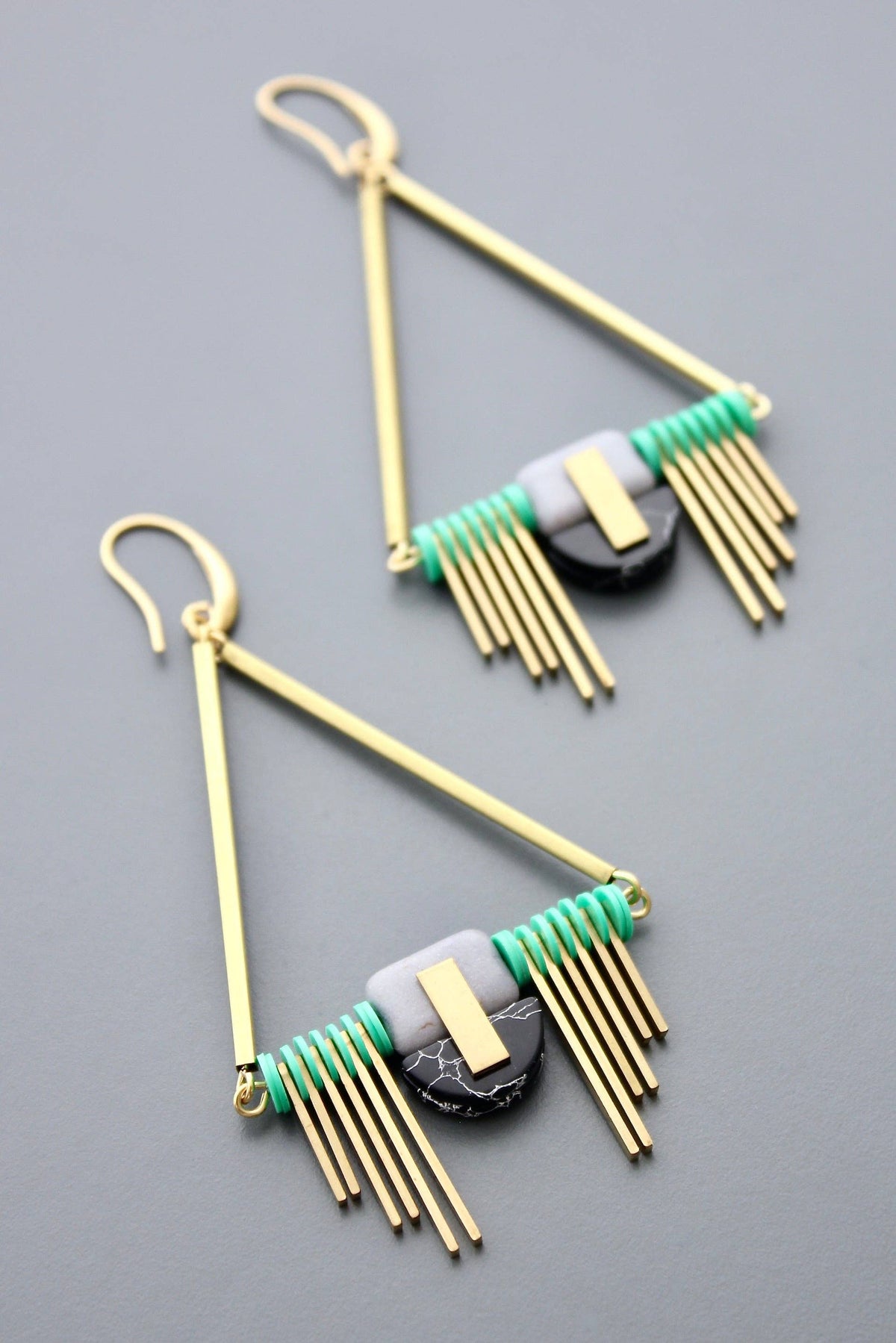 MENTHE NOIRE, boucles d’oreilles Art déco en magnésite – MAD ABOUT