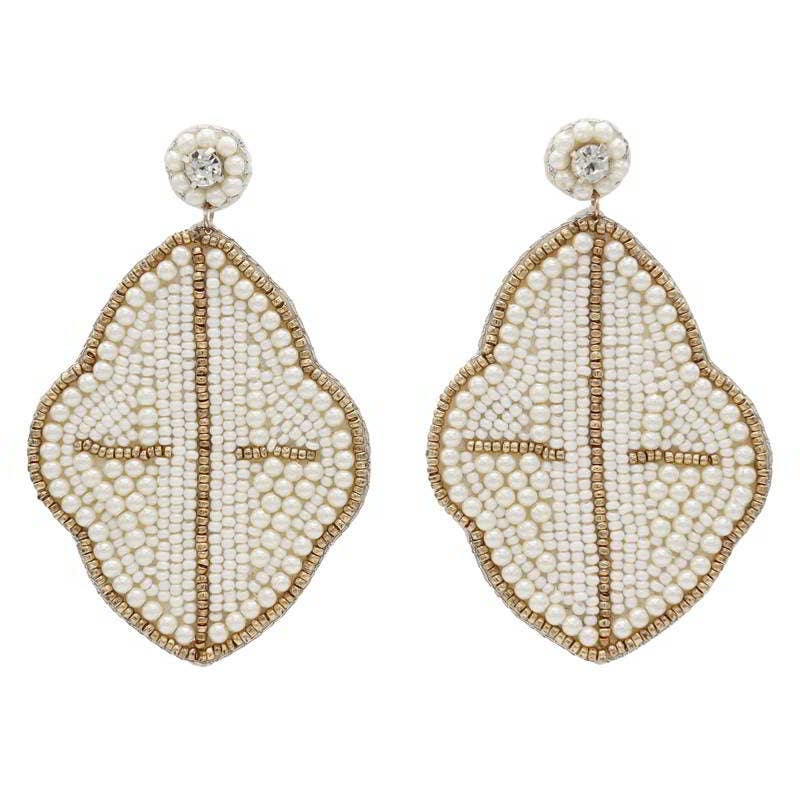 VADODARA — Boucles d’oreilles blanches