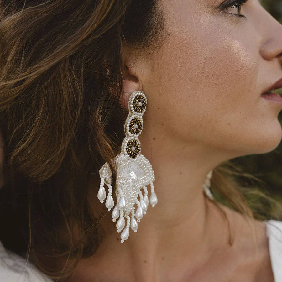 INGA — Boucles d’oreilles blanches