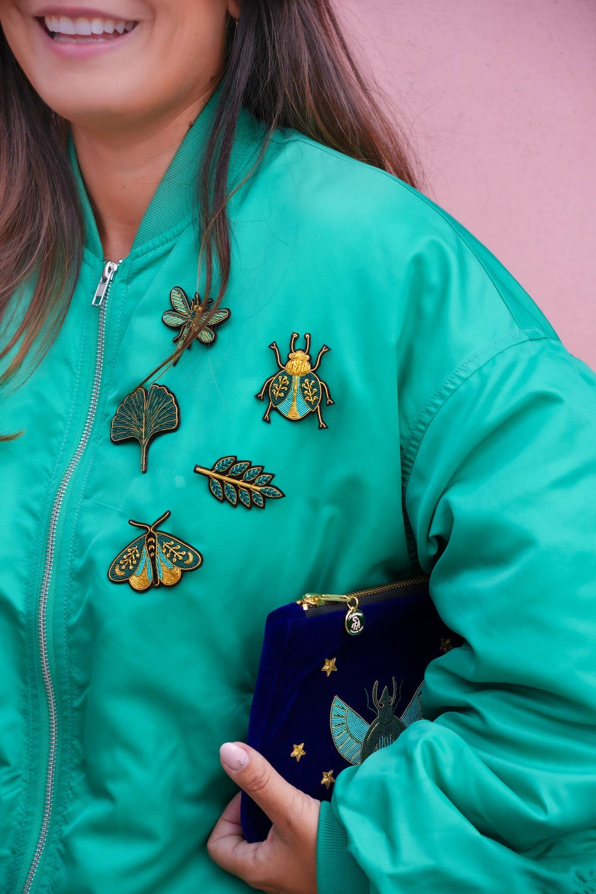 PAPILLON DE LUNE, broche brodée – vue 2